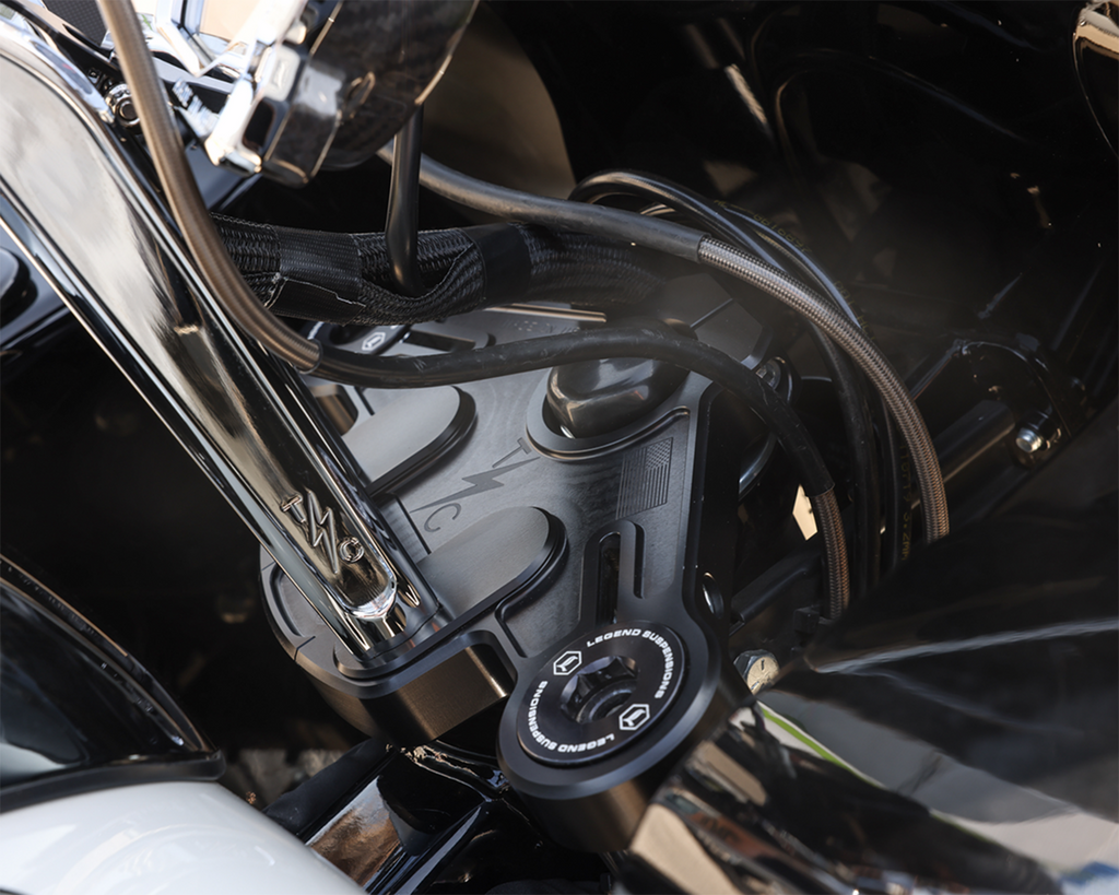 Thrashin Supply Co. Road Glide Top Tree — 0408-0421