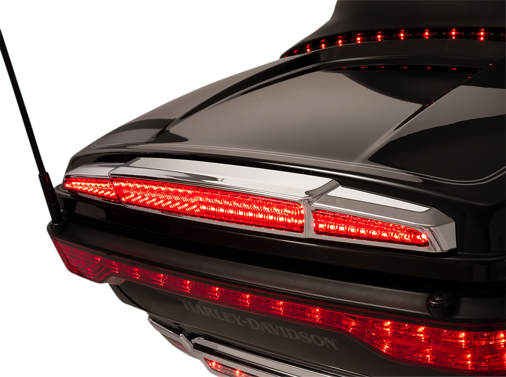 Streak Trunk Light with Lightstrike™ Technology
