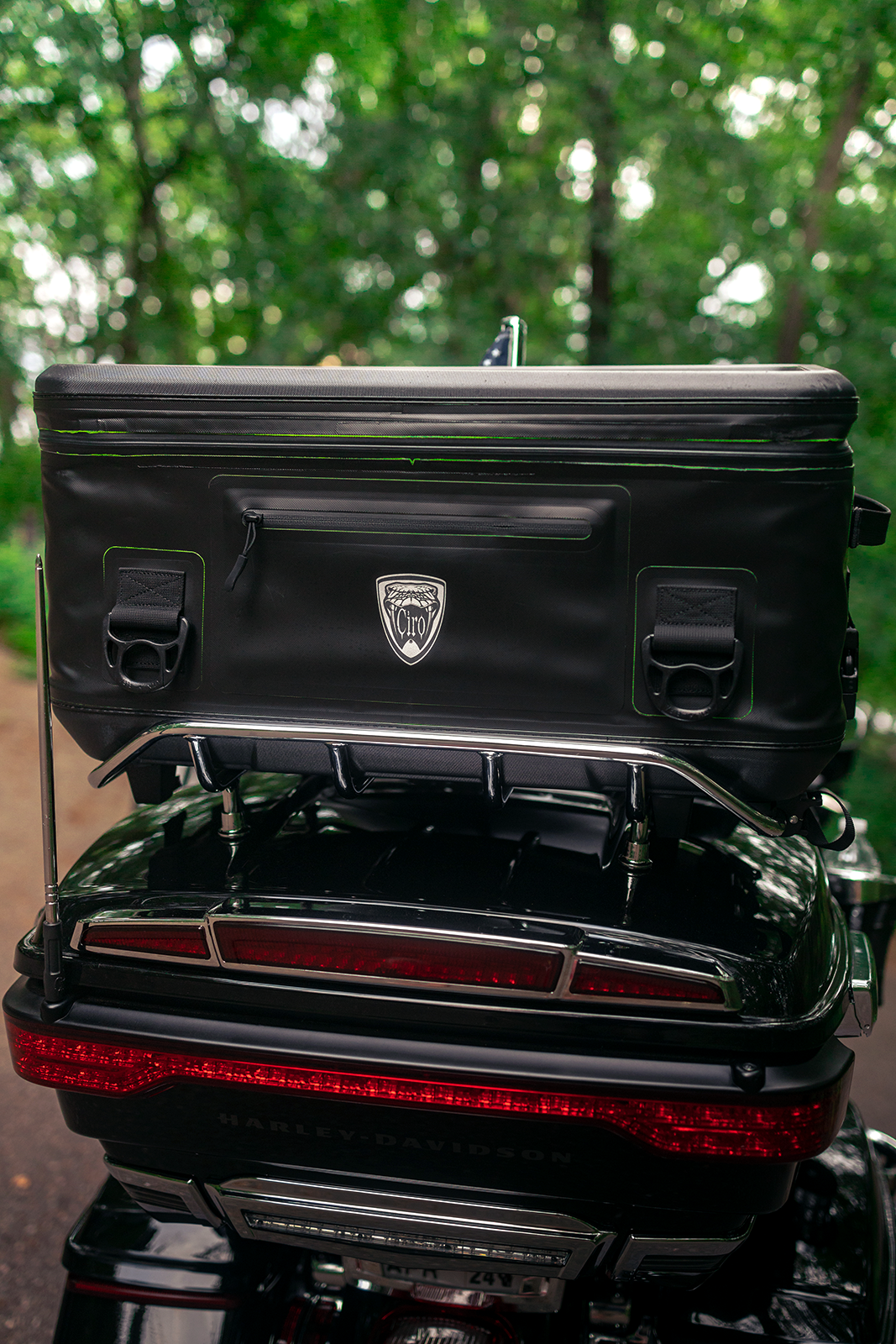 DRYFORCE® Quick Release Waterproof Cooler