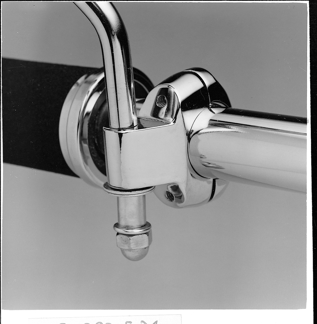 Miller's Mirror Clamp