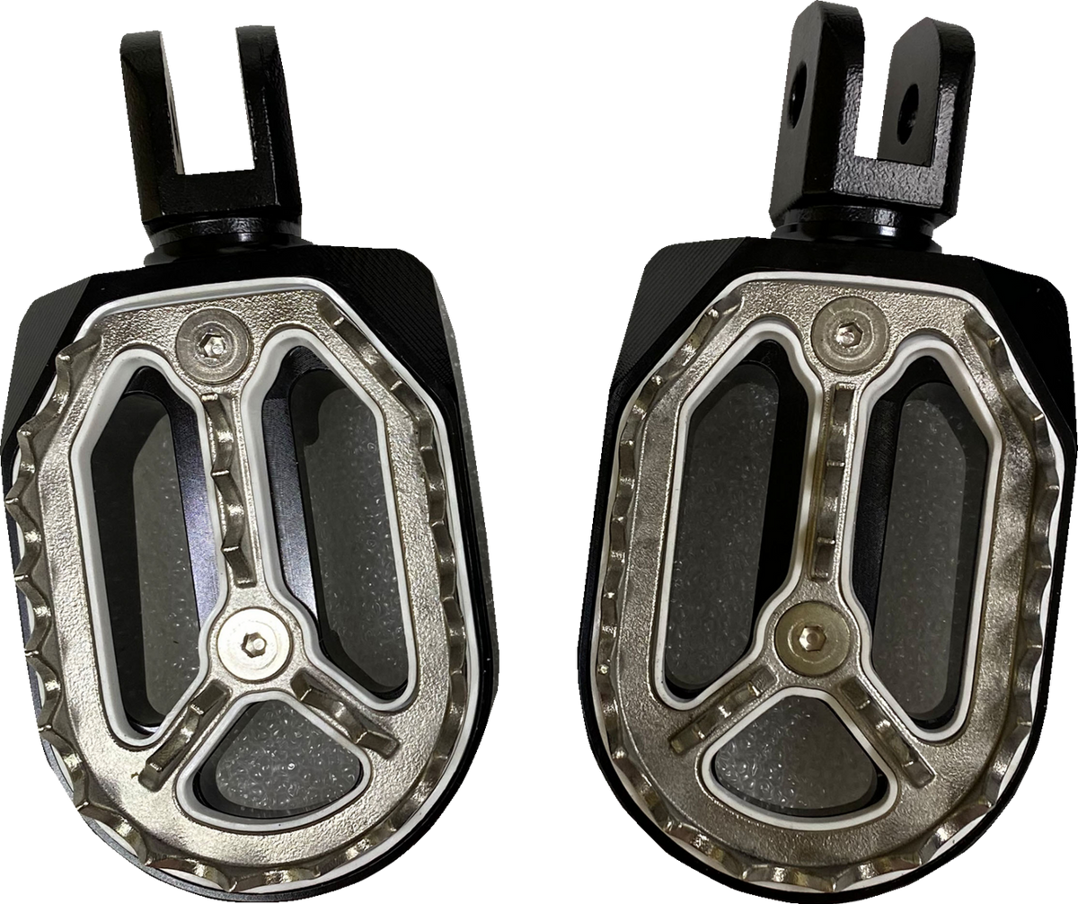 Qualifier Foot Pegs