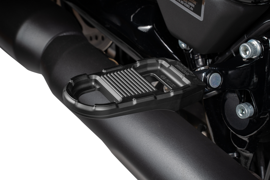 Foot Pegs Designed by Gilles