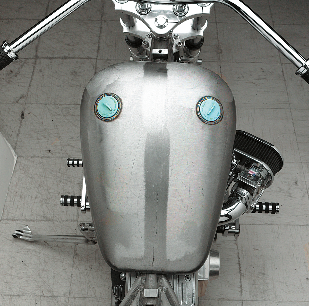 Rubber-Mount Quickbob™ Gas Tank