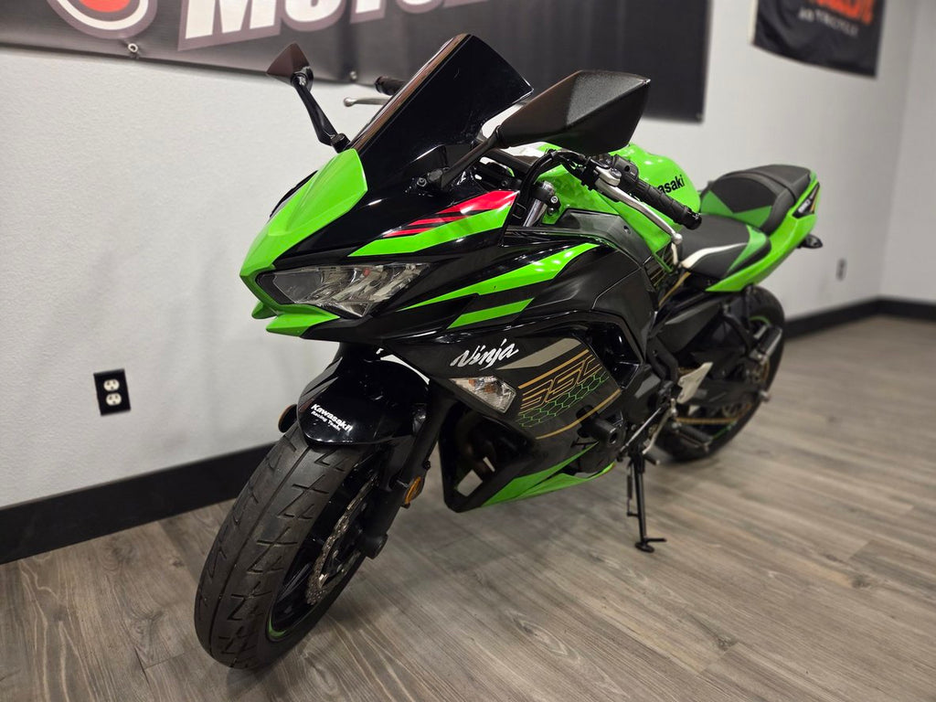 2020 Kawasaki Ninja 650 KRT Edition