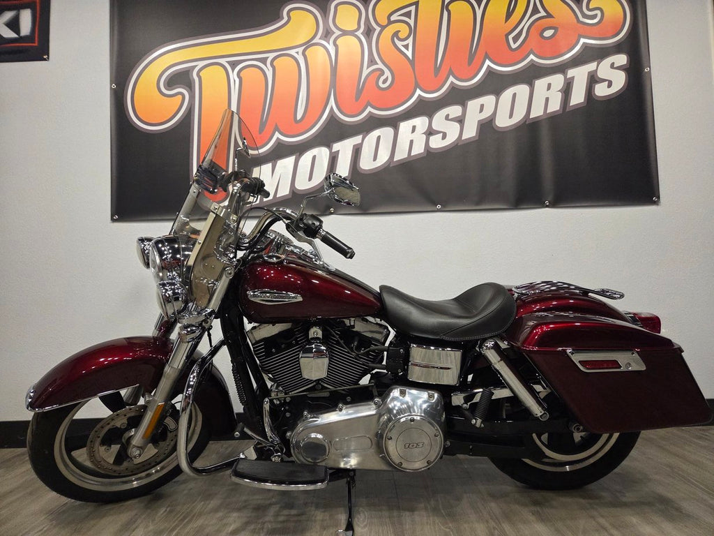 2015 Harley-Davidson FLD Switchback