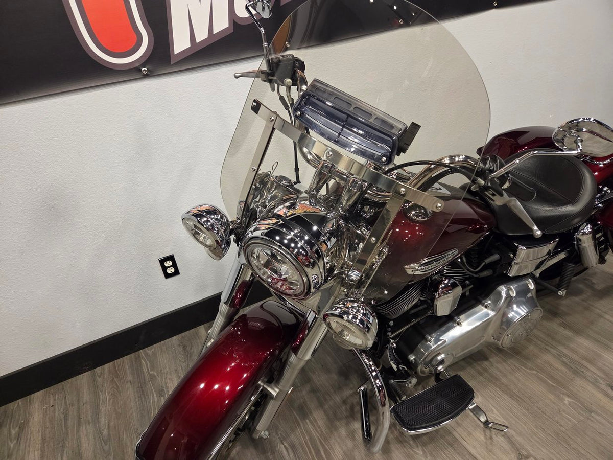 2015 Harley-Davidson FLD Switchback