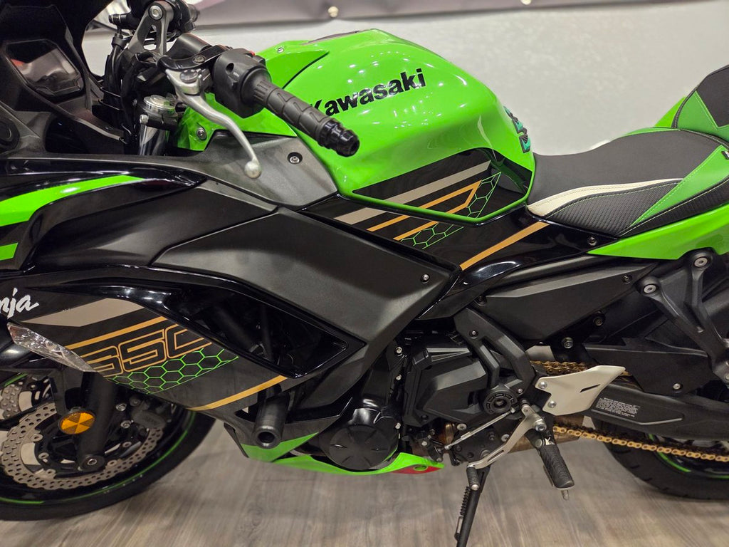 2020 Kawasaki Ninja 650 KRT Edition