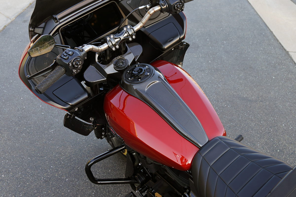 Tank Dash Panel - Carbon Fiber - HD Touring/Trike '23-'26 (220-011) by Arlen Ness