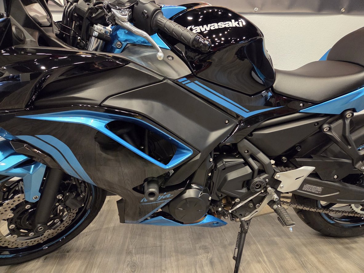 2023 Kawasaki Ninja 650 — Only 973 Miles