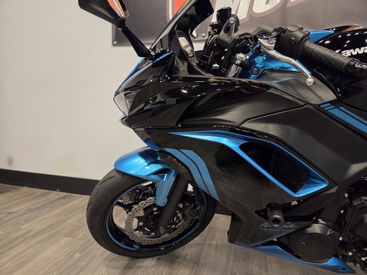 2023 Kawasaki Ninja 650 — Only 973 Miles