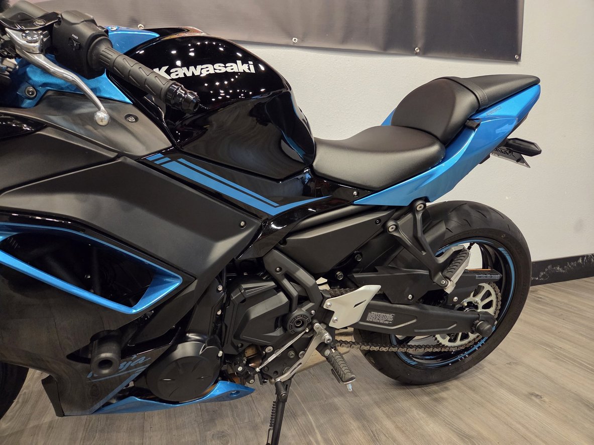 2023 Kawasaki Ninja 650 — Only 973 Miles