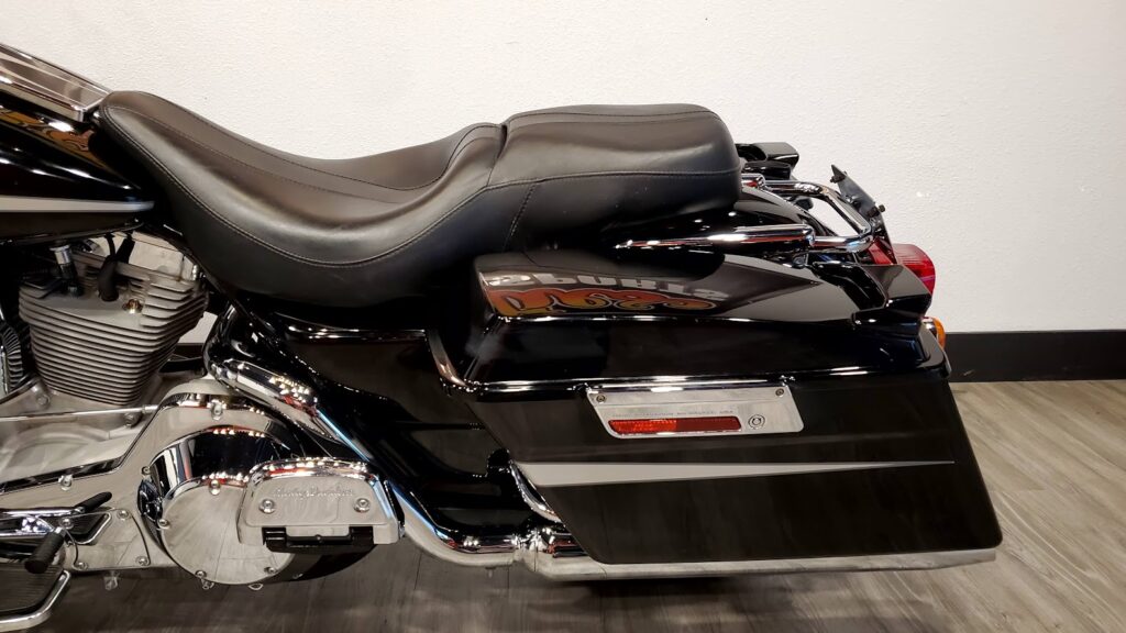 2006 Harley-Davidson FLTRI Road Glide – Twisties Motorsports