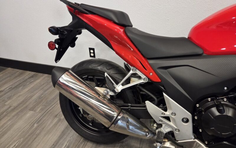 4Om39WkUR1W7sTjWmLvXeA