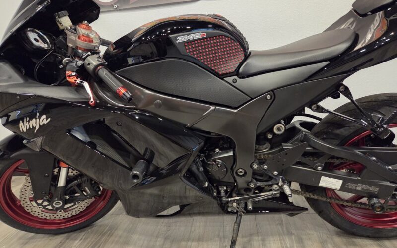 hCjVsqLARFakadkI7_yeVg